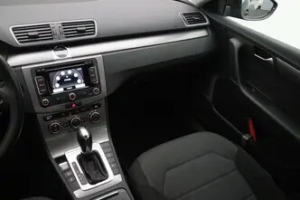 Volkswagen Passat, 1.6, 77 kW, diisel, automaat, esivedu