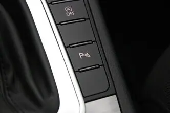 Volkswagen Passat, 1.6, 77 kW, diisel, automaat, esivedu