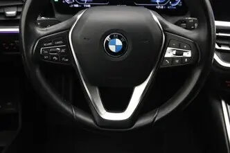 BMW 330, 2.0, 135 kW, pistikhübriid, automaat, tagavedu