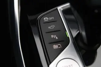 BMW 330, 2.0, 135 kW, pistikhübriid, automaat, tagavedu