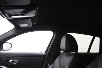 BMW 330, 2.0, 135 kW, pistikhübriid, automaat, tagavedu