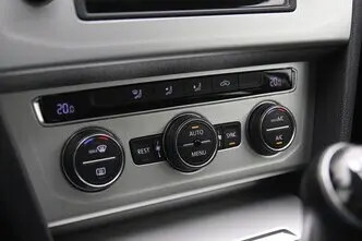 Volkswagen Passat, 1.4, 92 kW, bensiin, manuaal, esivedu