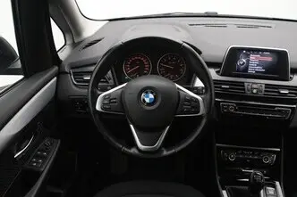 BMW 218, 1.5, 100 kW, bensiin, manuaal, esivedu