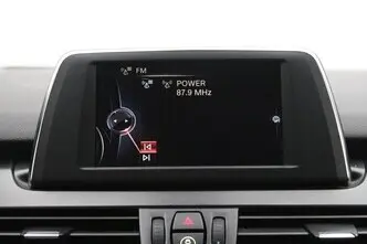 BMW 218, 1.5, 100 kW, bensiin, manuaal, esivedu
