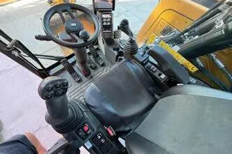Caterpillar M 318 F, 129 kW, diesel