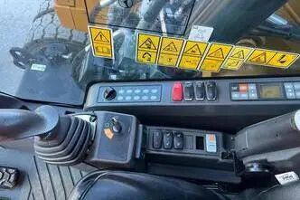 Caterpillar M 318 F, 129 kW, diesel