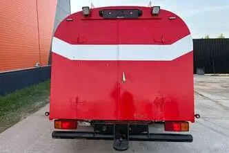 Volvo F 10 6x2, 9.6, 184 kW, diesel