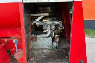 Volvo F 10 6x2, 9.6, 184 kW, diesel