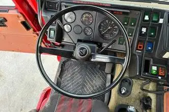 Volvo F 10 6x2, 9.6, 184 kW, diesel