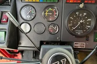 Volvo F 10 6x2, 9.6, 184 kW, diesel