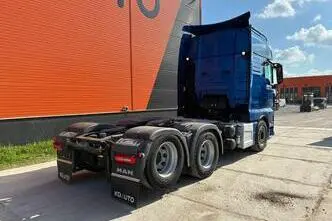 MAN TGX 28.580 6x2, 427 kW, diesel, automatic