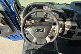 MAN TGX 28.580 6x2, 427 kW, diesel, automatic