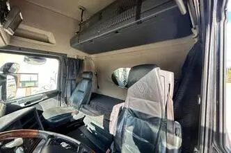 Scania R560, 410 kW, diisel, manuaal