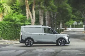 Ford Transit Courier, 1.0, 74 kW, bensiin, manuaal, esivedu