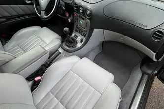 Alfa Romeo Alfa 166, 2.0, 114 kW, bensiin, manuaal, esivedu
