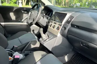 Toyota Corolla Verso, 2.2, 100 kW, diisel, manuaal, esivedu