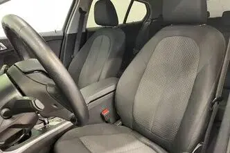 BMW 118, 1.5, 100 kW, bensiin, automaat, esivedu