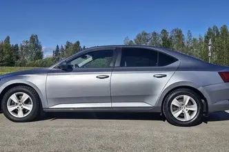 Škoda Superb, 1.8, 132 kW, bensiin, automaat, esivedu