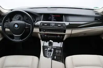 BMW 520, 2.0, 135 kW, bensiin, automaat, tagavedu