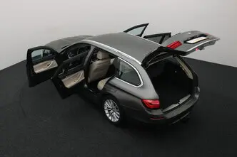 BMW 520, 2.0, 135 kW, bensiin, automaat, tagavedu