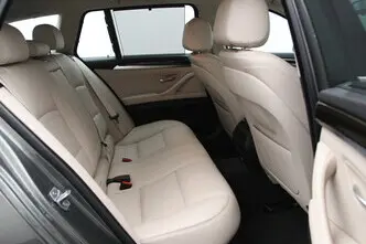 BMW 520, 2.0, 135 kW, bensiin, automaat, tagavedu