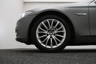 BMW 520, 2.0, 135 kW, bensiin, automaat, tagavedu