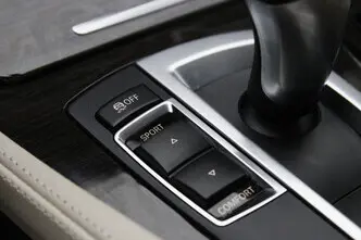 BMW 520, 2.0, 135 kW, bensiin, automaat, tagavedu
