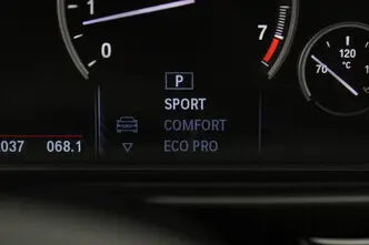 BMW 520, 2.0, 135 kW, bensiin, automaat, tagavedu