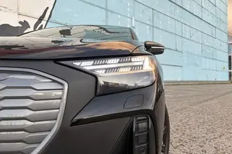 Audi Q4 e-tron, 125 kW, elekter, automaat, tagavedu