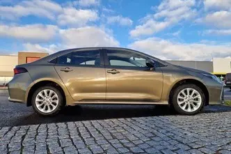 Toyota Corolla, 1.8, 72 kW, hübriid, automaat, esivedu