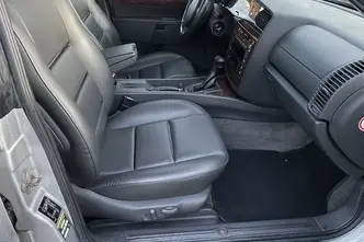 Opel Omega, 3.0, 155 kW, bensiin, automaat, tagavedu