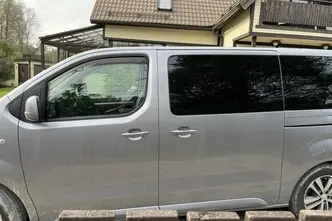 Peugeot Traveller, 57 kW, elekter, automaat, esivedu
