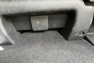 Peugeot Traveller, 57 kW, elekter, automaat, esivedu