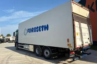 Mercedes-Benz Actros, 350 kW, diisel, automaat