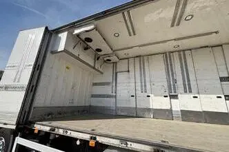 Volvo FM500, 375 kW, diesel, automatic