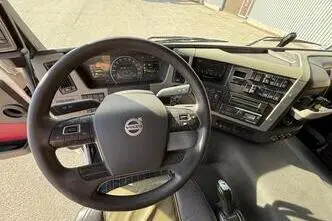 Volvo FM500, 375 kW, diesel, automatic