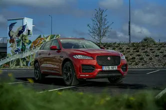 Jaguar F-Pace, 2.0, 132 kW, diisel, automaat, nelikvedu