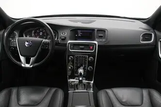 Volvo V60, 2.4, 158 kW, pistikhübriid, automaat, nelikvedu