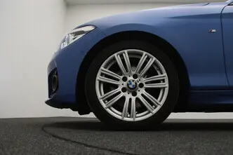 BMW 125, 2.0, 160 kW, bensiin, manuaal, tagavedu