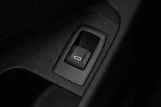 BMW 318, 2.0, 115 kW, bensiin, automaat, tagavedu