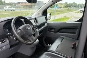 Toyota Proace, 2.0, 90 kW, diisel, automaat, esivedu