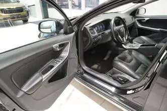 Volvo S60, 2.0, 120 kW, diisel, automaat, esivedu