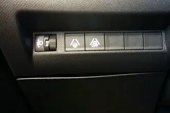 Peugeot 208, 100 kW, elekter, automaat, esivedu