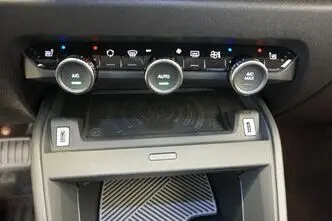 Citroën C4, 57 kW, elekter, automaat, esivedu