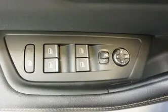 Peugeot 508, 1.6, 133 kW, pistikhübriid, automaat, esivedu