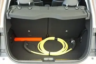 Fiat 500, 43 kW, elekter, esivedu