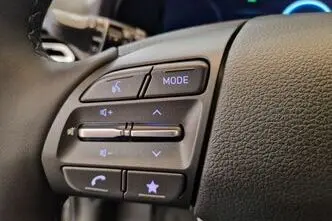 Hyundai i30, 1.0, 74 kW, бензин, автомат, передний привод