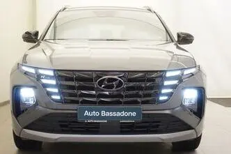 Hyundai Tucson, 1.6, 169 kW, гибрид, автомат, передний привод