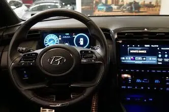 Hyundai Tucson, 1.6, 169 kW, гибрид, автомат, передний привод