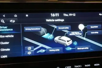 Hyundai Tucson, 1.6, 169 kW, гибрид, автомат, передний привод